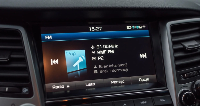 Hyundai Tucson cena 75990 przebieg: 106597, rok produkcji 2017 z Tychowo małe 781